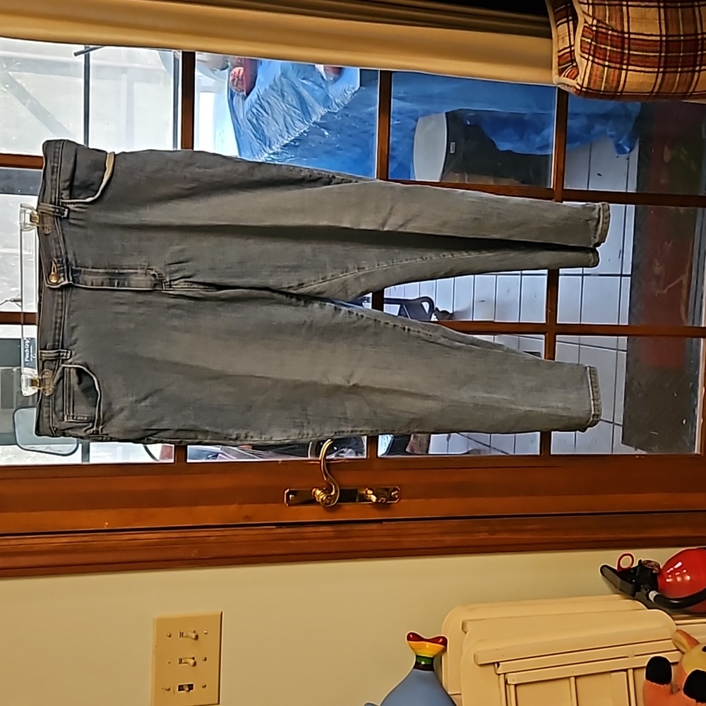 Lee Relaxed Fit Straight Leg Light Wash Jeans Size 16 Short
